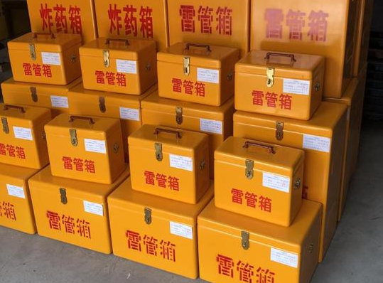 黔西玻璃钢雷管箱的使用寿命一般是多少？